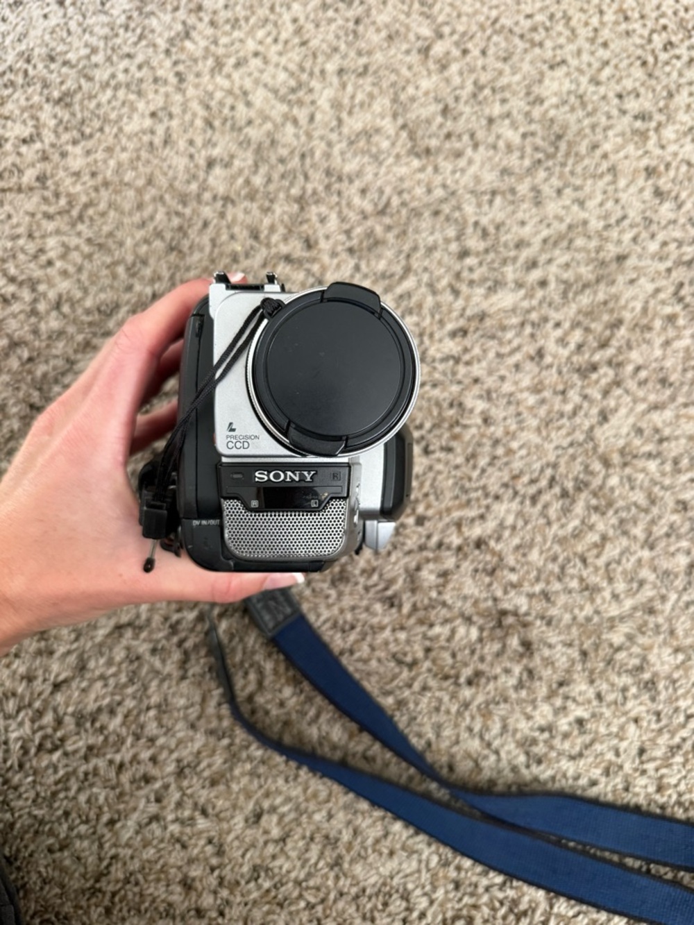 Sony Silver and Black Digital Handycam Video Camera - Picture 5 of 6